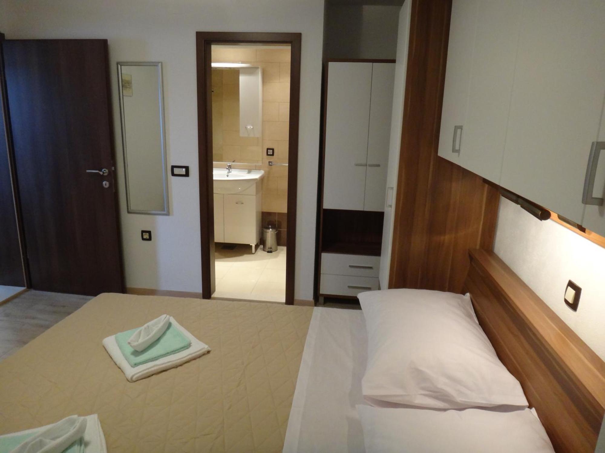 Apartments Selina Vinisce Bilik gambar
