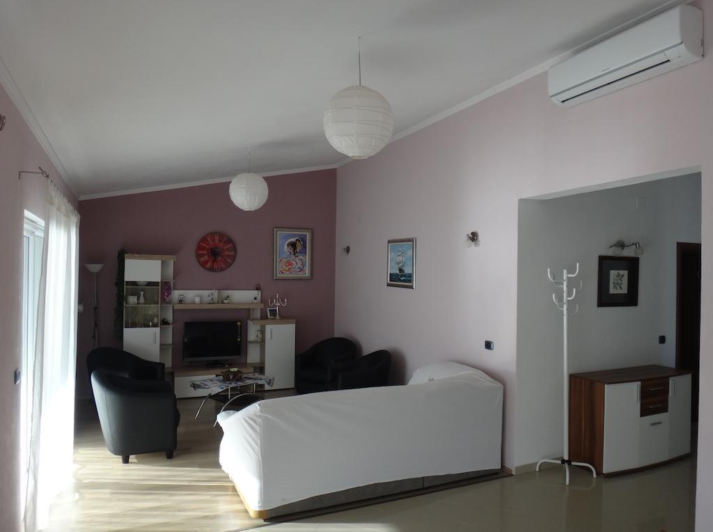 Apartments Selina Vinisce Bilik gambar