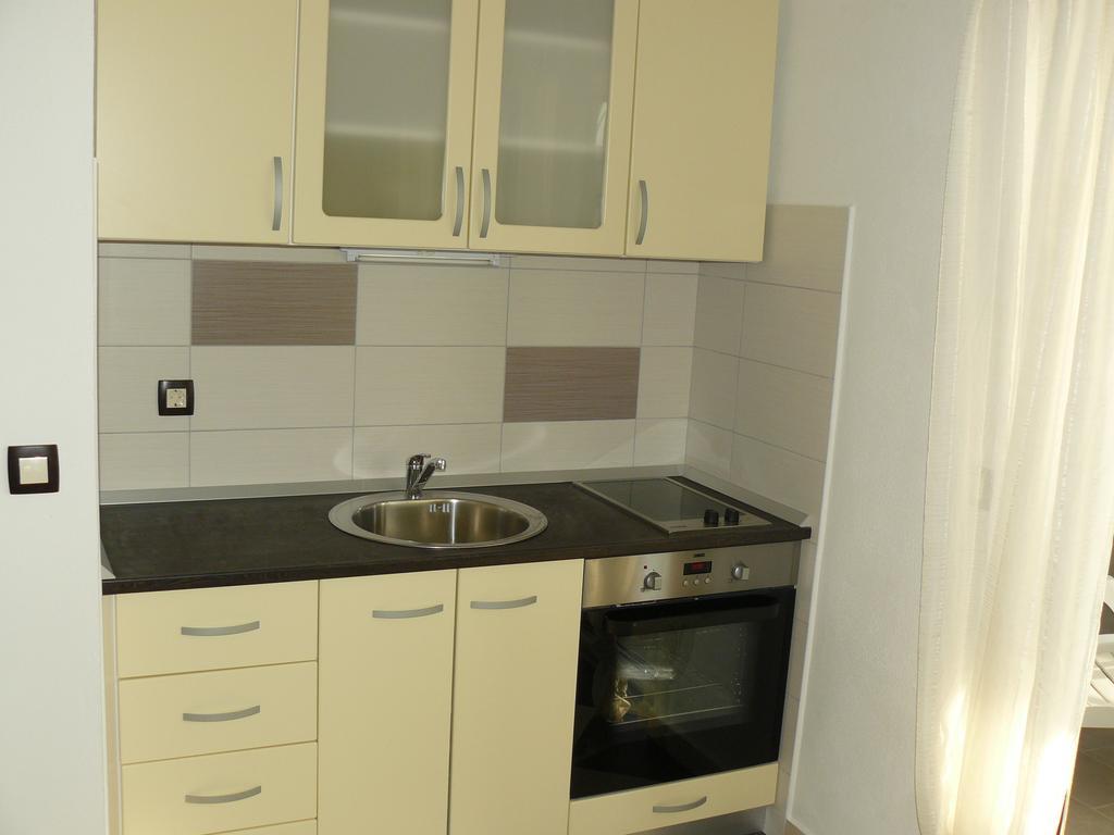 Apartments Selina Vinisce Bilik gambar