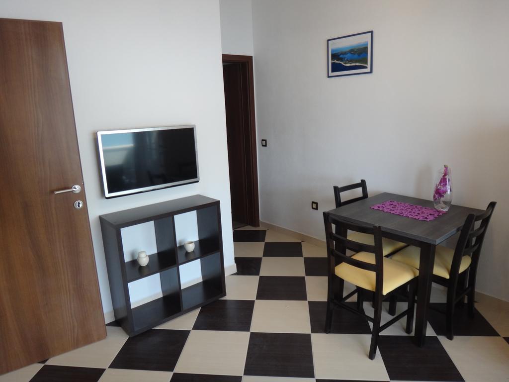 Apartments Selina Vinisce Bilik gambar